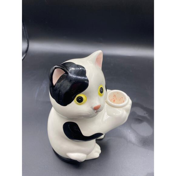 Henriksen Imports Inc Ceramic black and white kitten CANDLE HOLDER - Picture 2 of 5
